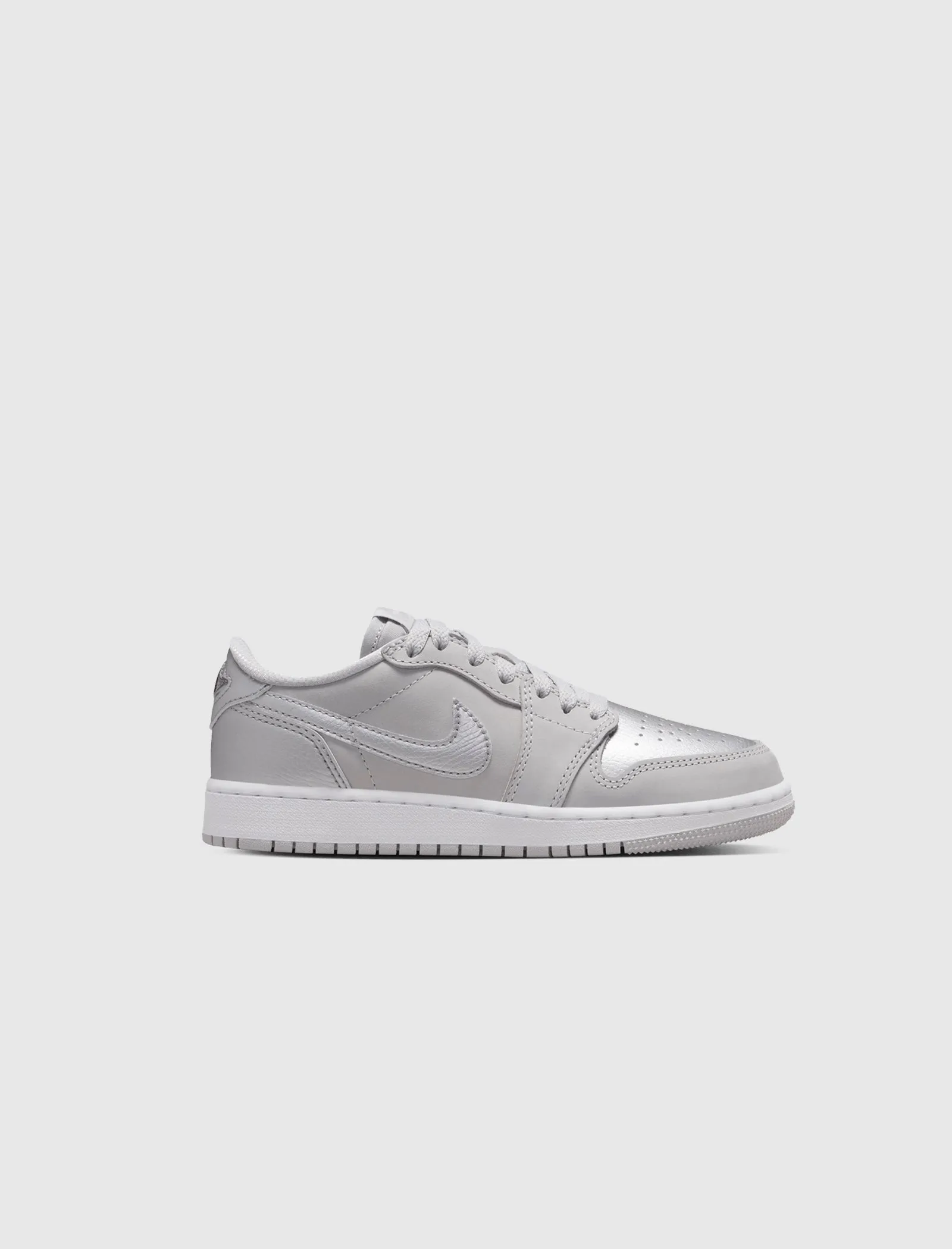 AIR JORDAN 1 LOW OG "METALLIC SILVER"  GS