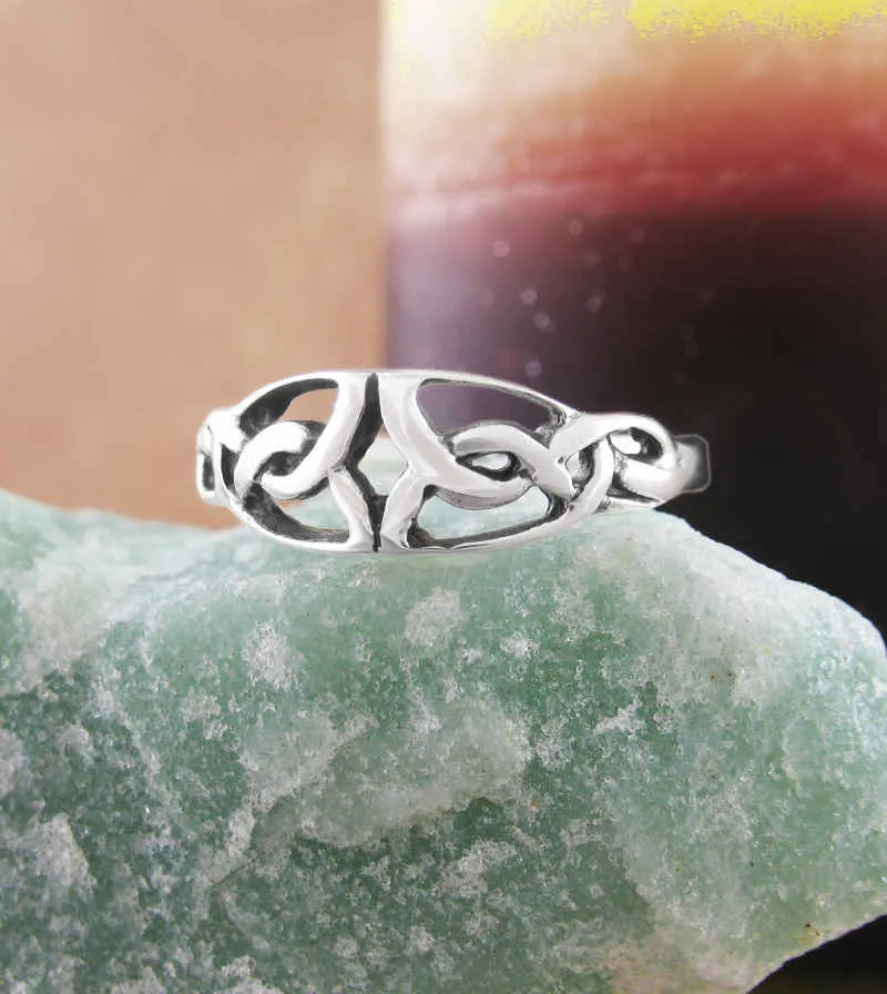 Cut-Out Celtic Knot Toe Midi Knuckle Adjustable Ring