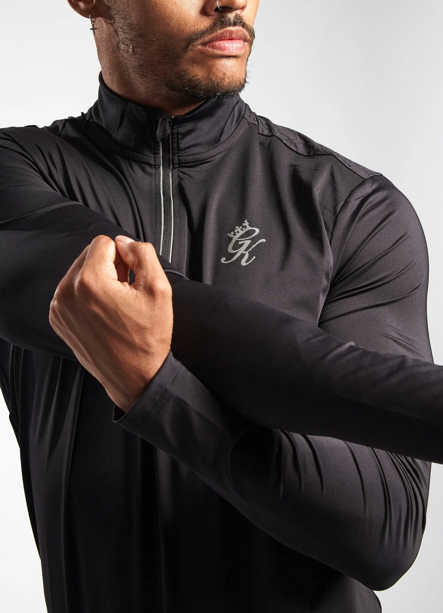 Gym King Bryce 1/4 Zip Funnel - Black