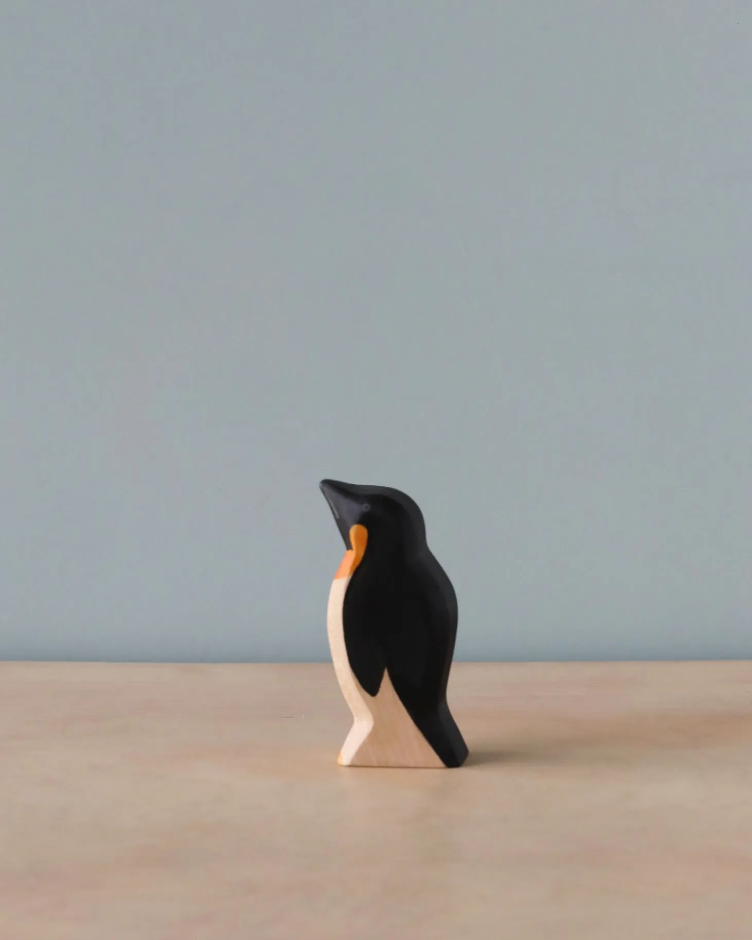 Handmade Holzwald Penguin